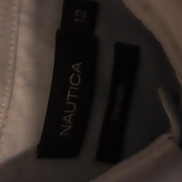 Nautica dress shirt for boys - Picture 2 of 3